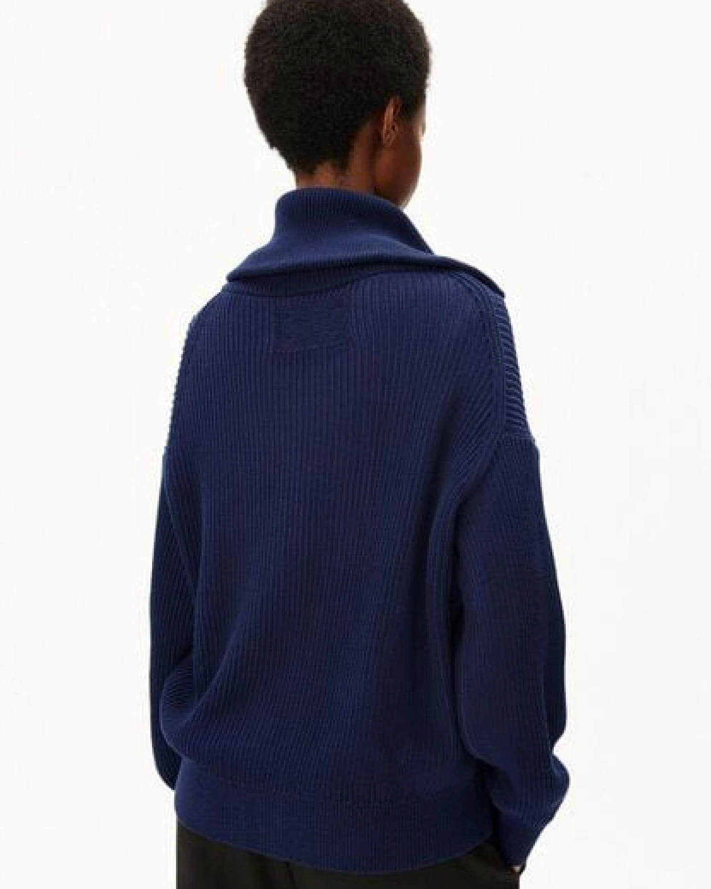 ARMEDANGELS VANISÉ RIB Damen Strickpullover aus 100% Bio-Baumwolle – Ansicht 2