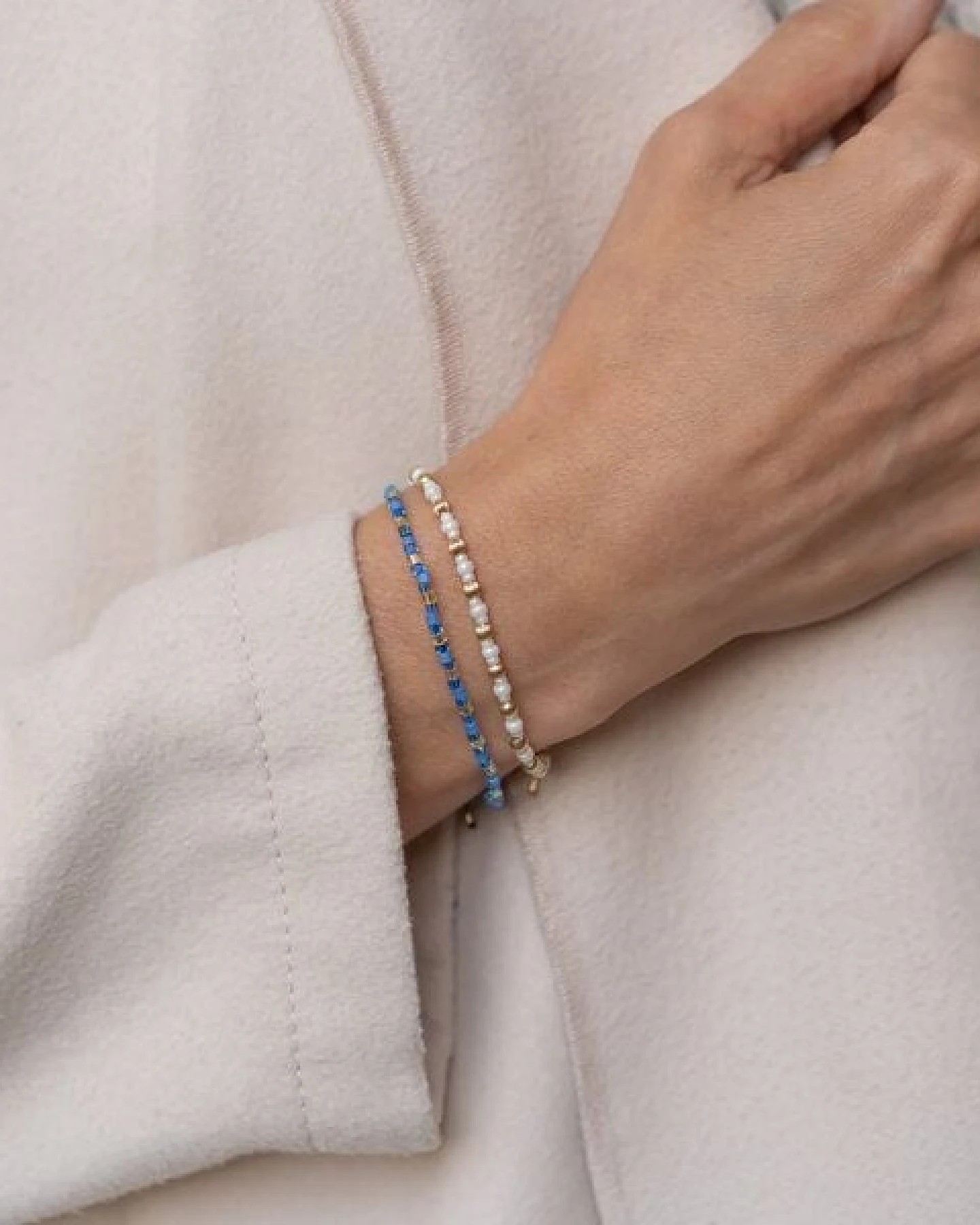 juni Armband Set "Mira" mit geriffelten Gold-Perlen aus recyceltem Gold – Ansicht 3