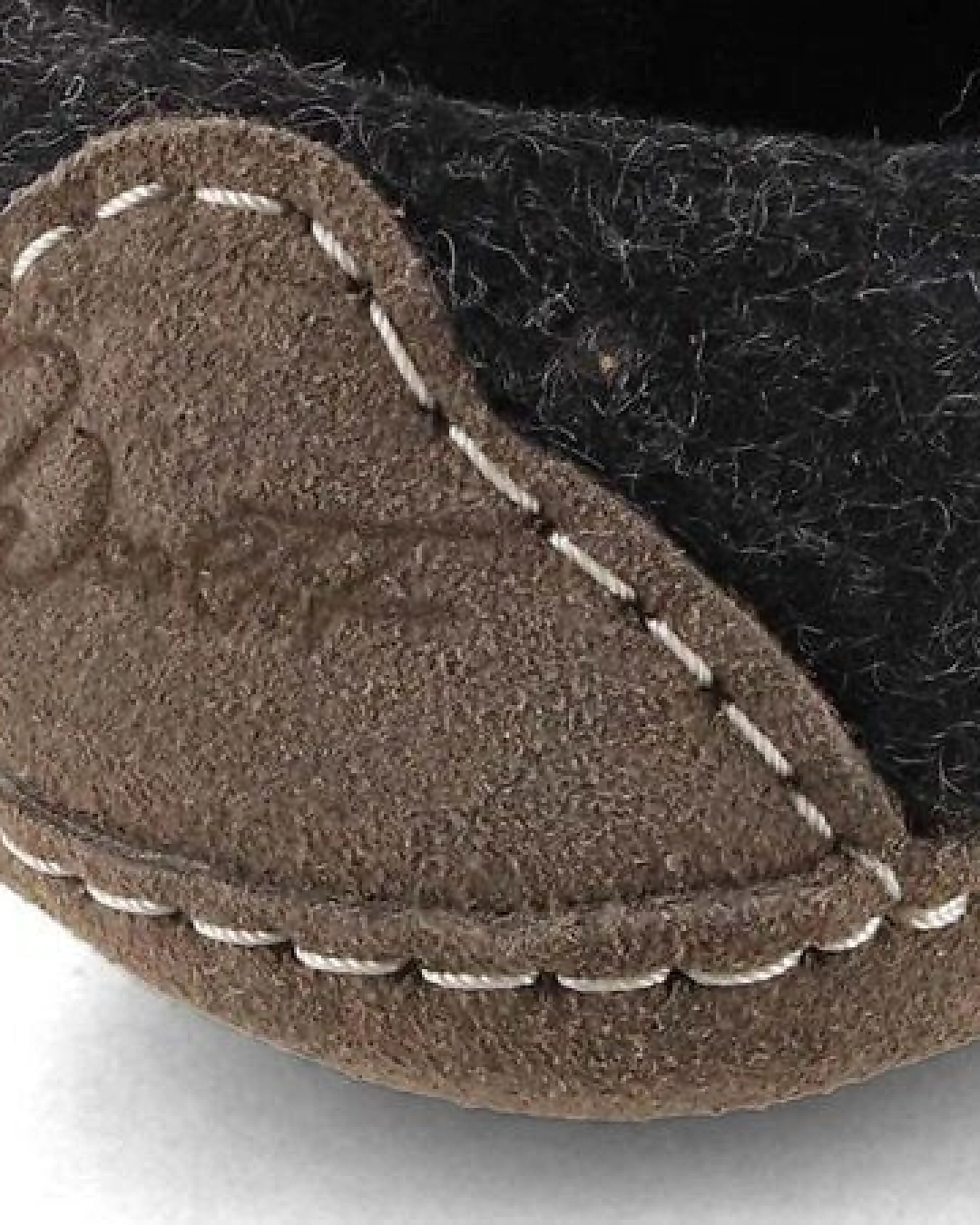 WoolFit Barfuß-Hausschuhe „Footprint“ hand-gefilzt, extra weich & flexibel – Ansicht 4