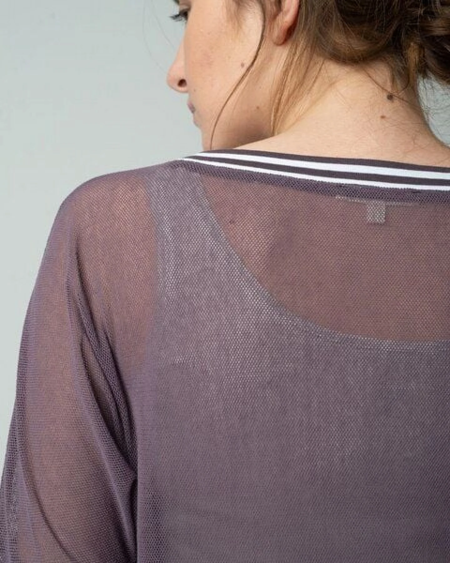 Alma & Lovis Tüllshirt im Oversized-Look aus Bio-Baumwolle – Ansicht 4