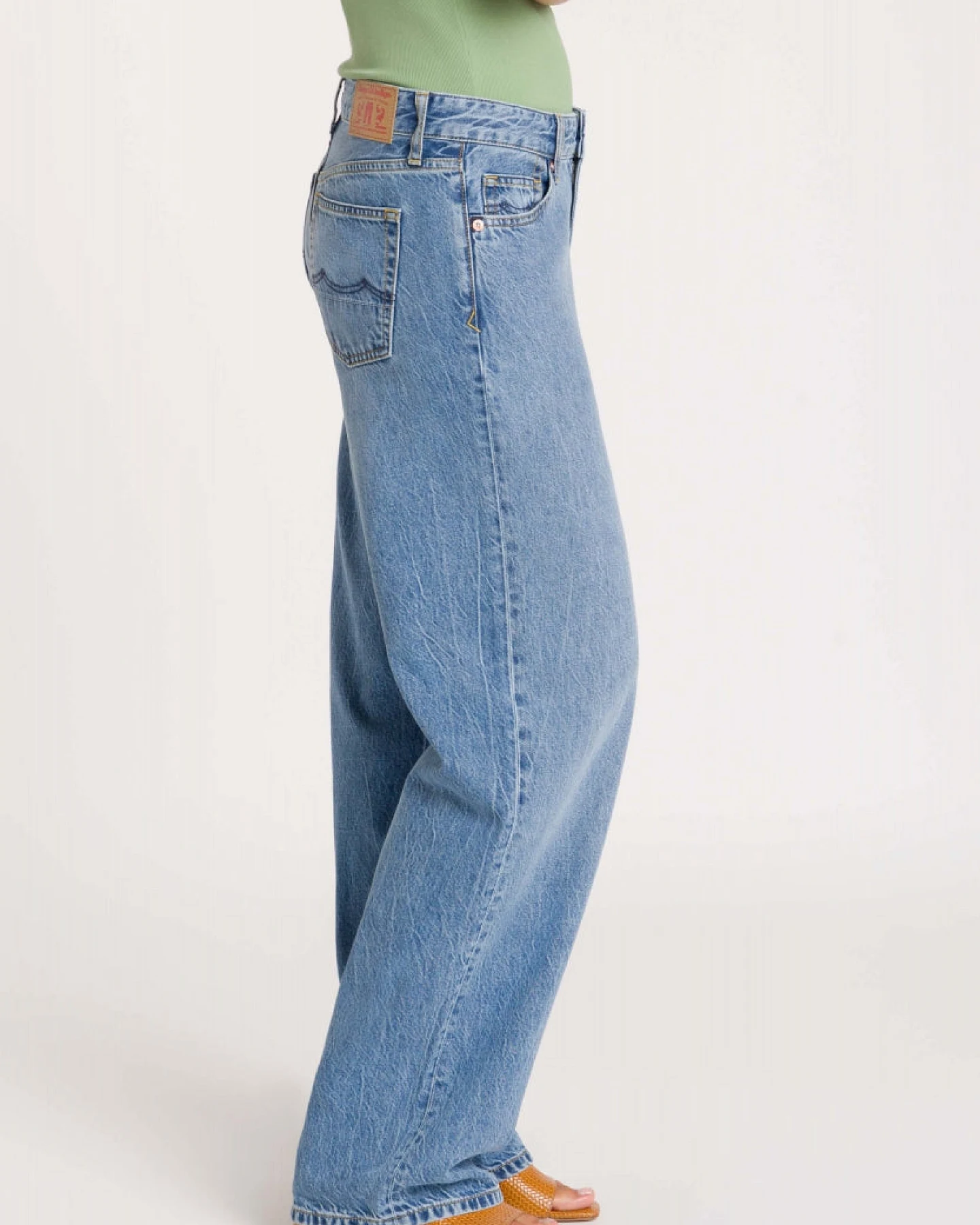Kings of Indigo Damen vegan Jeans Joan – Ansicht 2