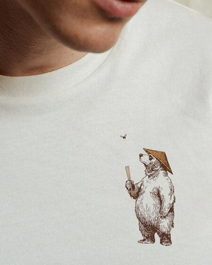 Kultgut Klassik- Shirt - Recycelte Biobaumwolle naturbelassen/ Honeybabe