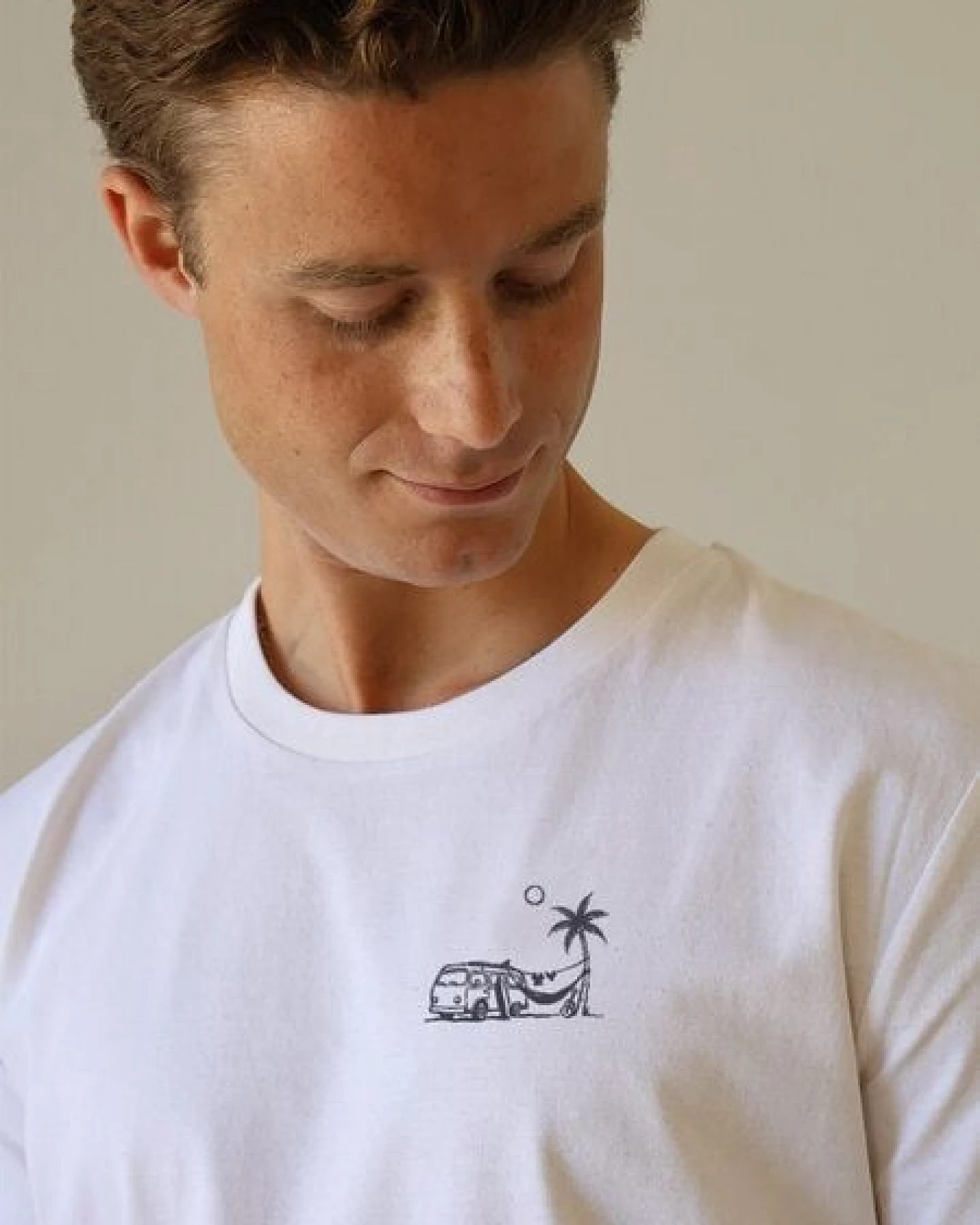 Kultgut Klassik-Shirt - Recycelte Biobaumwolle naturbelassen/ Bonita Life – Ansicht 2
