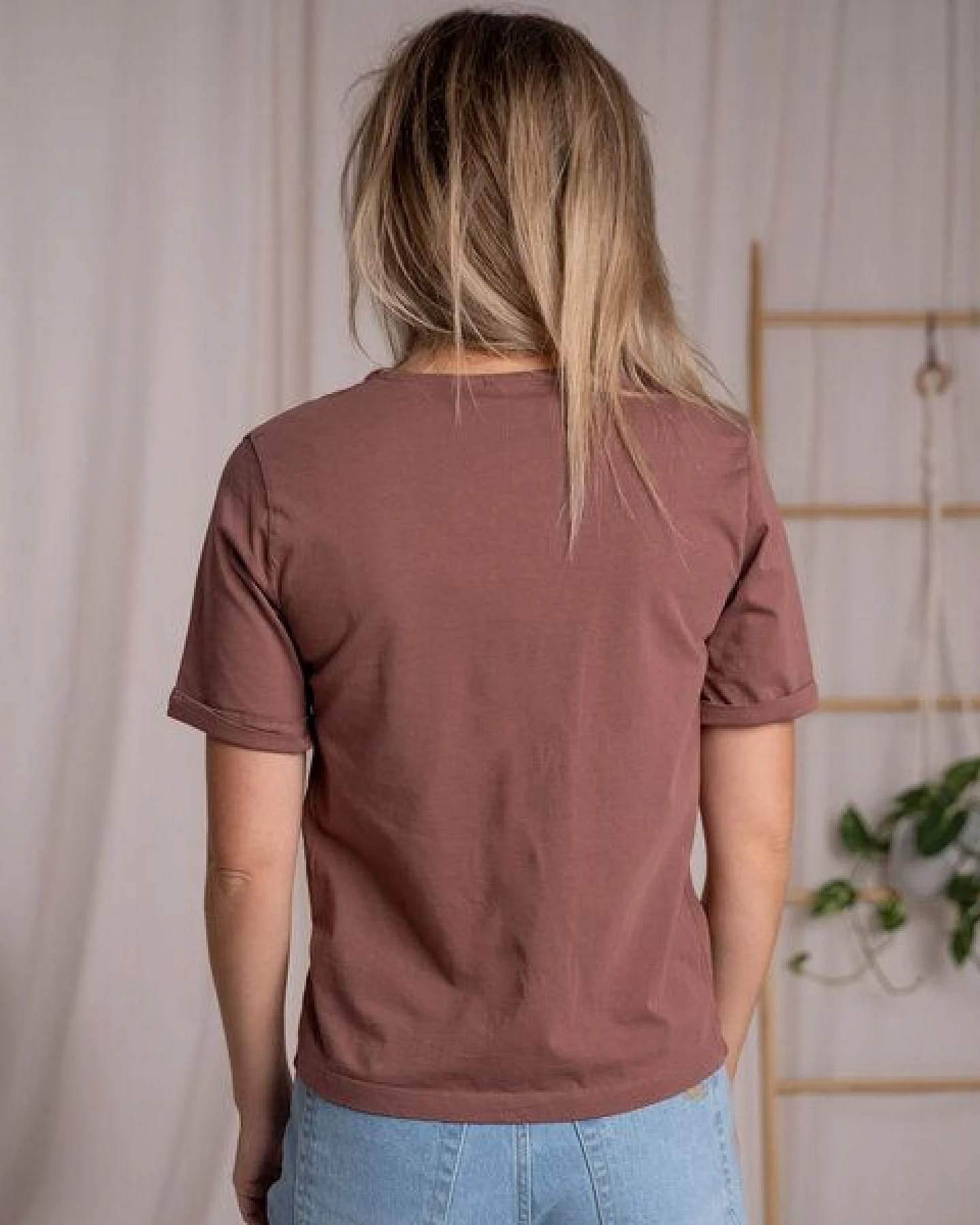 Vresh Clothing Josevine - Button T-Shirt aus Biobaumwolle – Ansicht 2