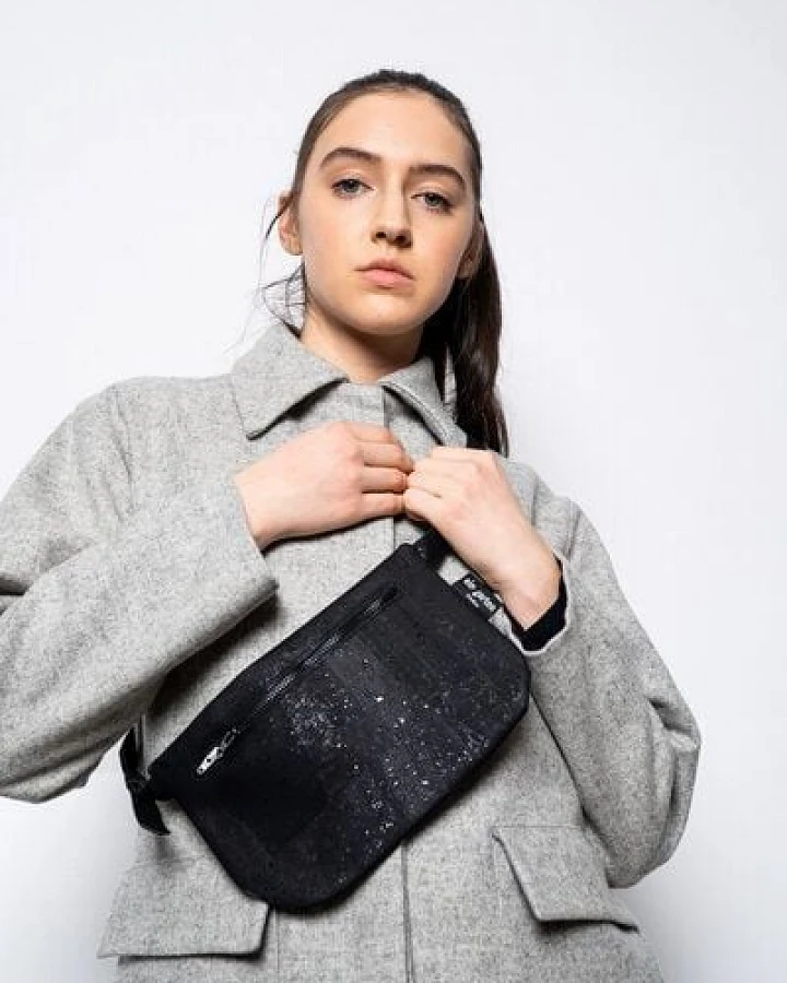 ein garten Studios hip*star Kork Bauchtasche