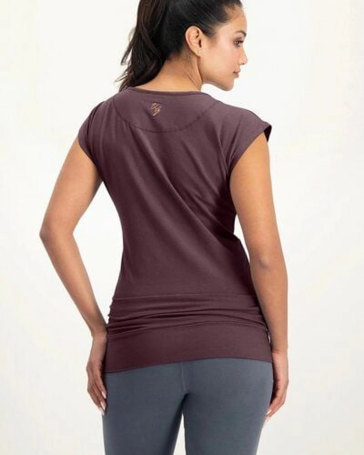 Urban Goddess Lockeres Asana-Yoga-Shirt – Ansicht 3