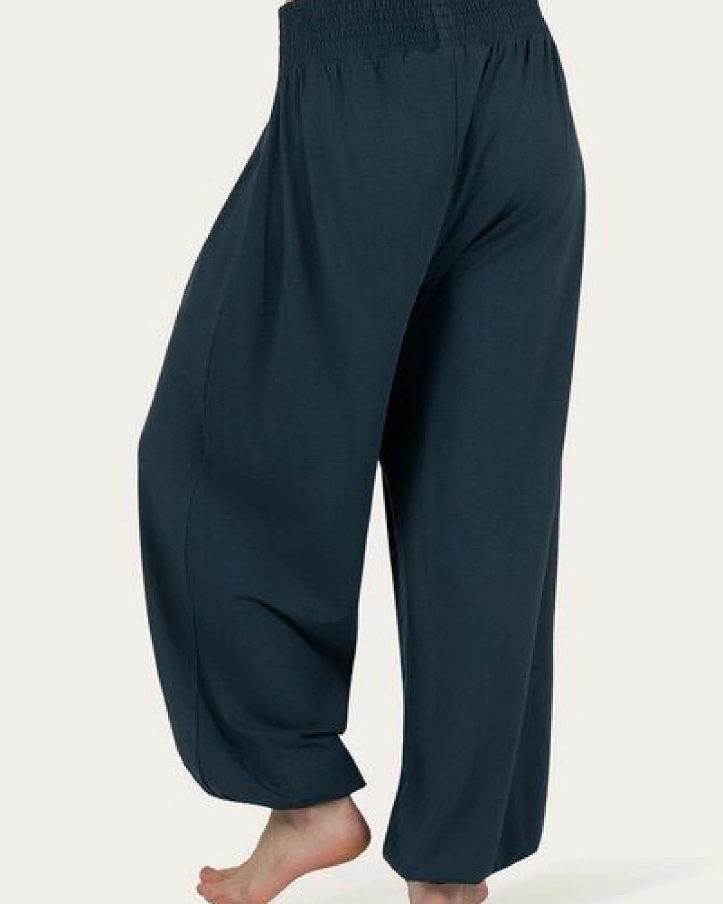 Urban Goddess Weite Yoga Haremshose Jaya mit Bambus viskose – Ansicht 3