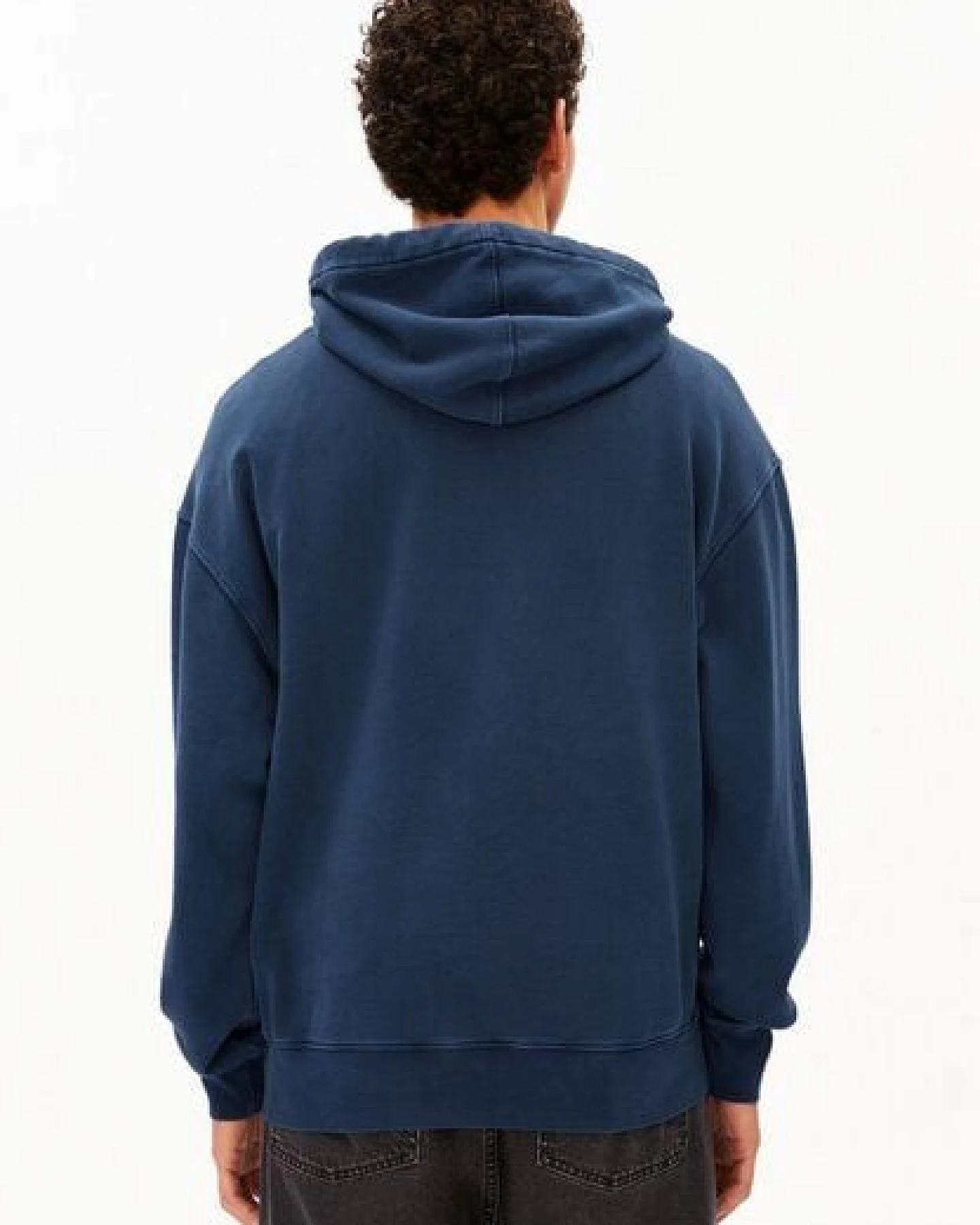 ARMEDANGELS ICONIC Å KIRAAN GMT DYE Herren Sweatshirt aus Bio-Baumwolle – Ansicht 2