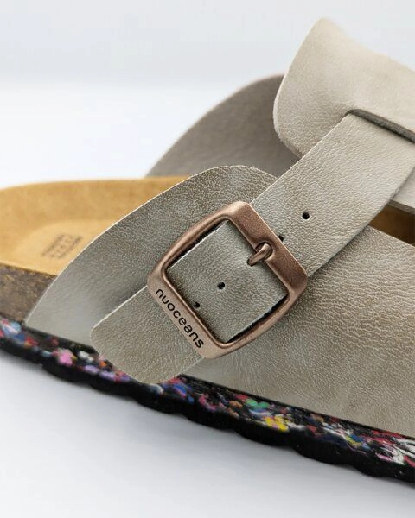 Nuoceans Clogs Stone Hellgrau - Vegan – Ansicht 3