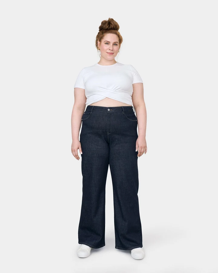 DEW Flared Soft Denim - Classic - Curvy - Raw Blue