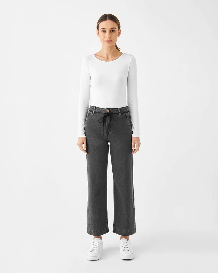 DEW Flared Cropped Soft Denim - French Pocket - Medium Grey