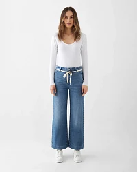 Produktseite: DEW Flared Cropped Soft Denim - French Pocket - Medium Blue