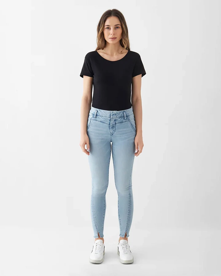 SUN UP Skinny Powerstretch - Design Details - Light Blue