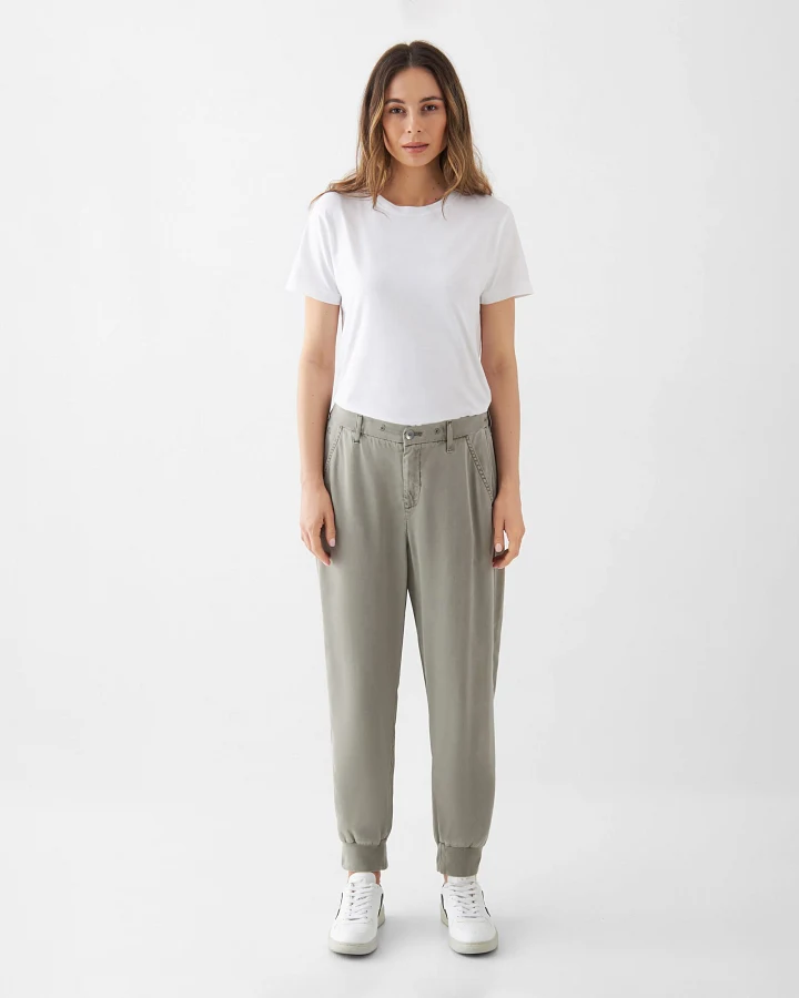 SUNSHINE - Tencel Jogger - Rock Olive