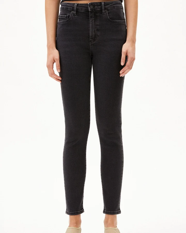 Jeans Tillaa x Stretch True Black Washed