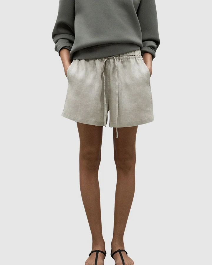 Yeraalf Linen Shorts Woman