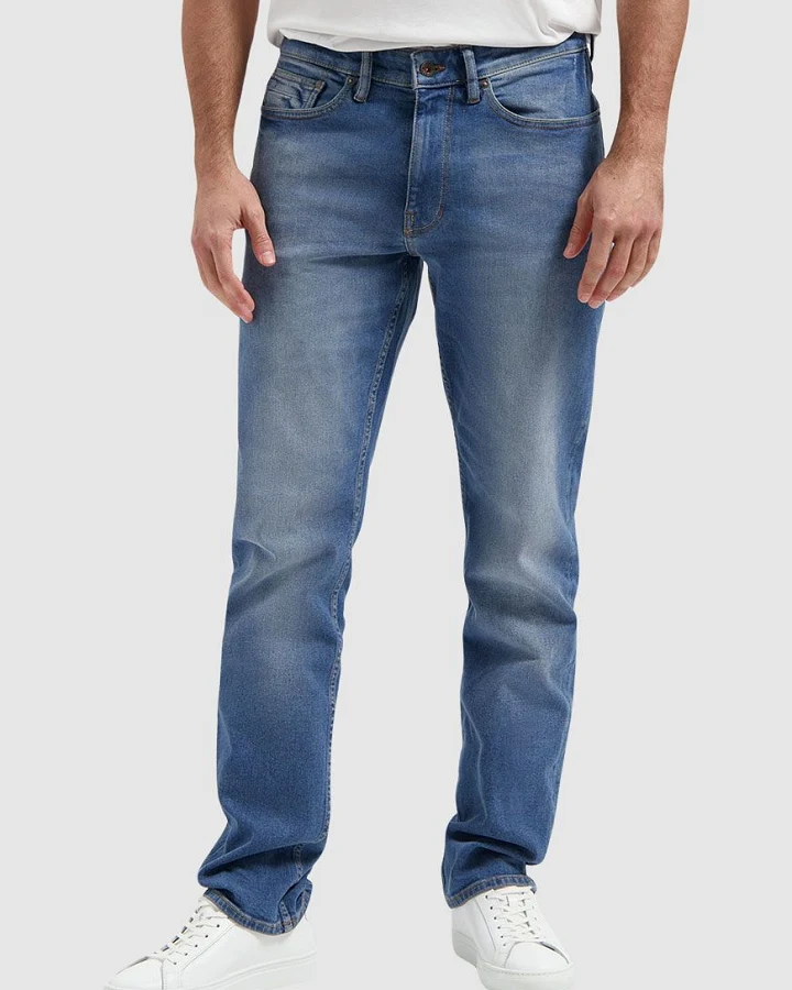 Scott Regular