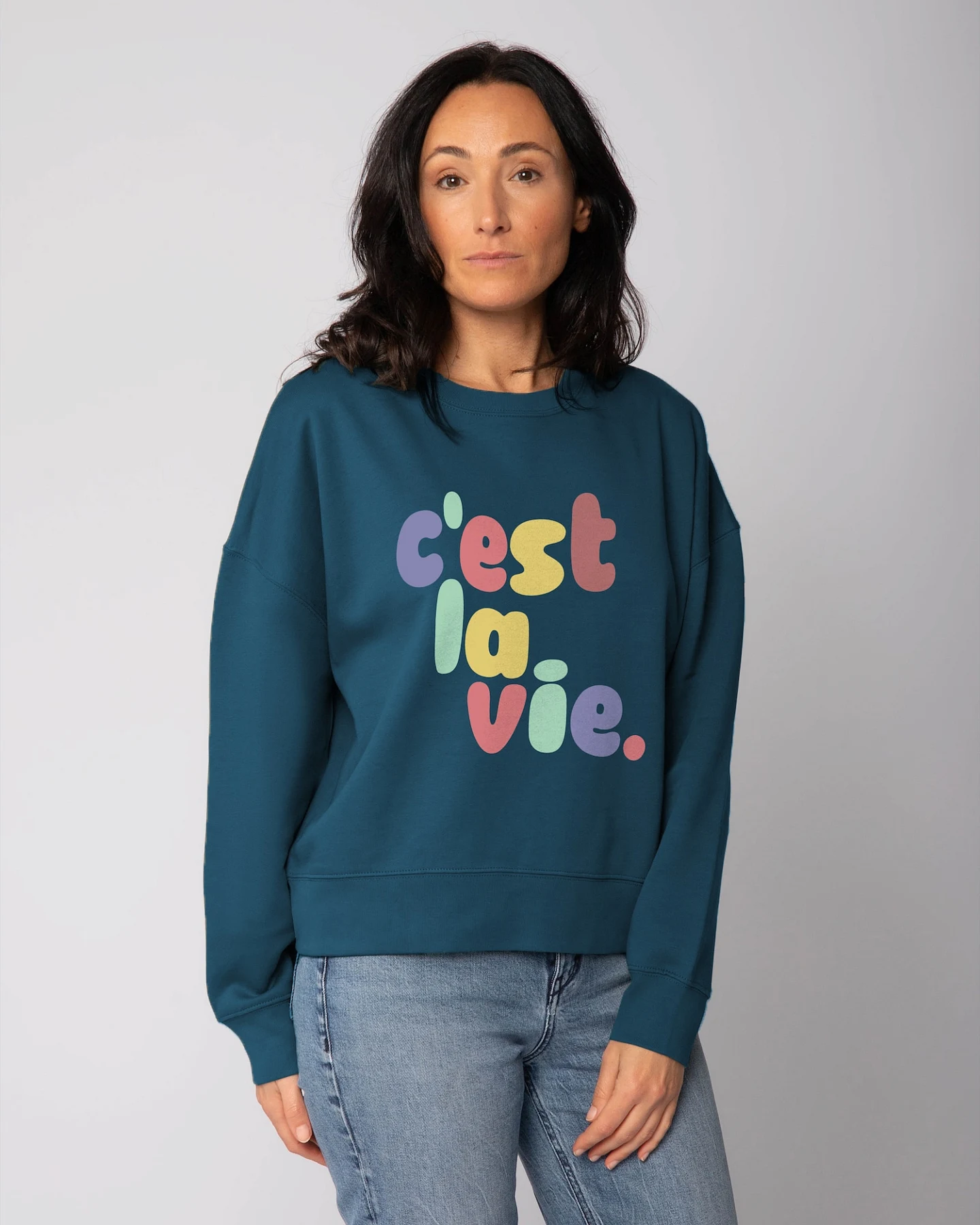 Watapparel Sweatshirt Cest la vie – Ansicht 2