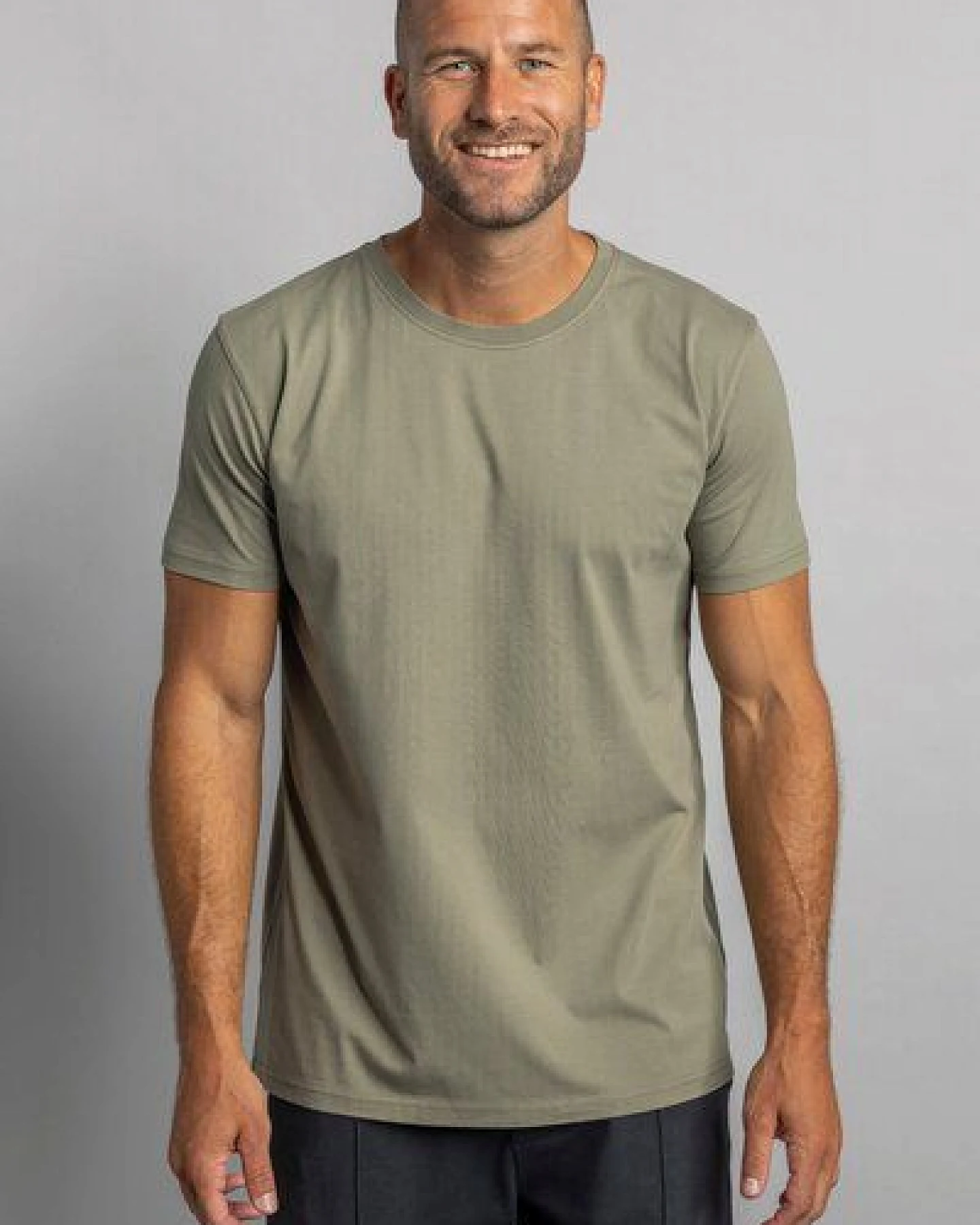 dirts Premium Blank T-Shirt SLIM – Ansicht 4