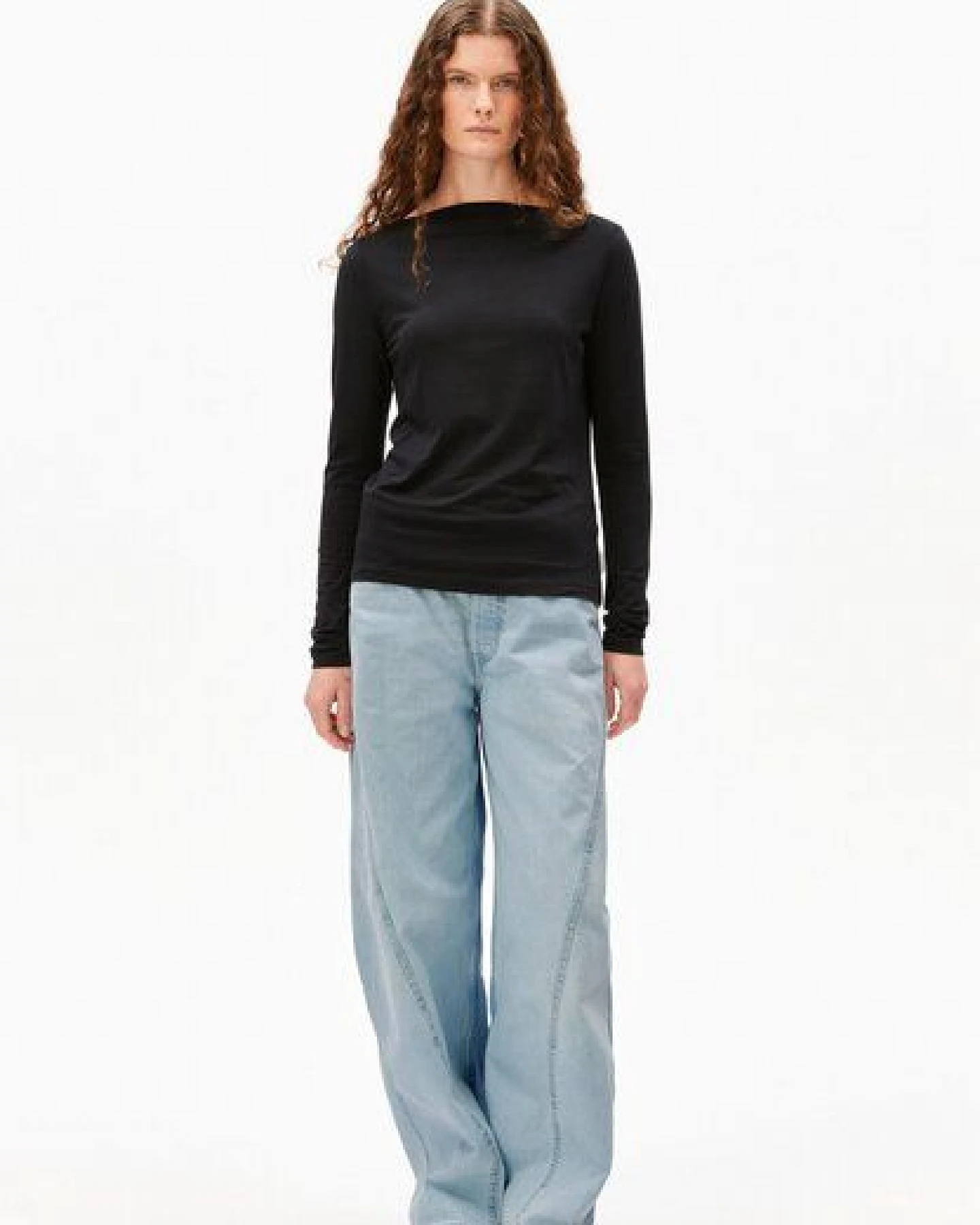 ARMEDANGELS BOAT NECK Damen Longsleeve aus TENCEL Lyocell Mix – Ansicht 4