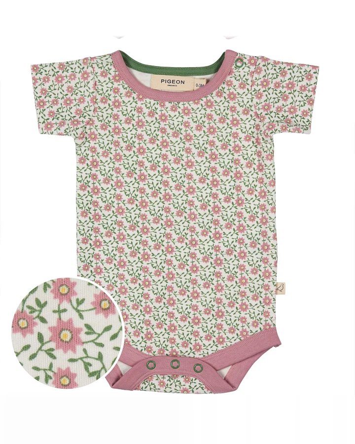 Pigeon Organics - Kurzarmbody "Blümchen" rosa-creme