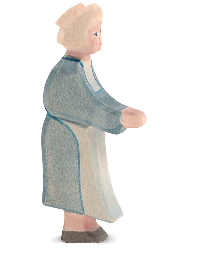 Ostheimer - Holzfigur Großmutter