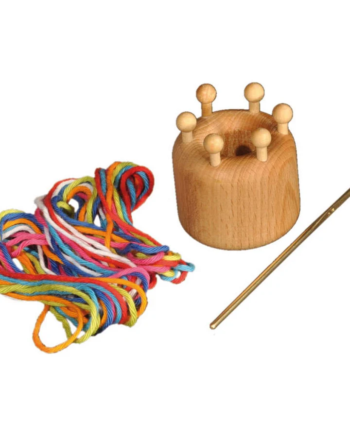 Ewers - Strickrum aus Holz