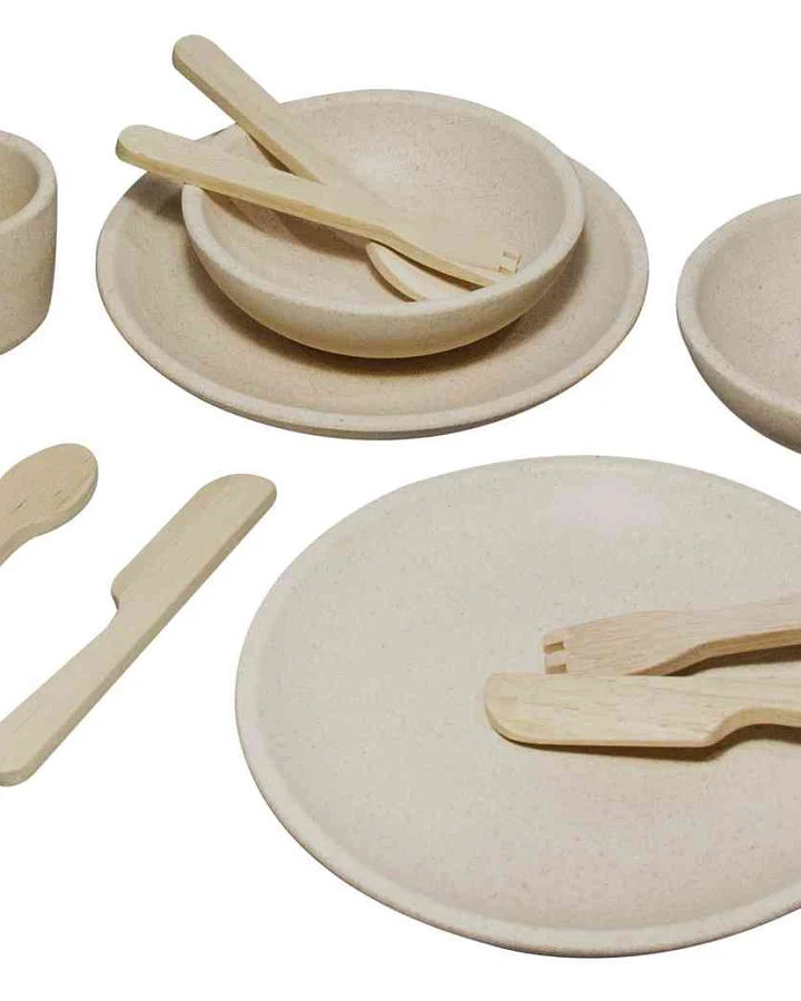 Produktseite: PlanToys - Kindergeschirr Set aus Holz