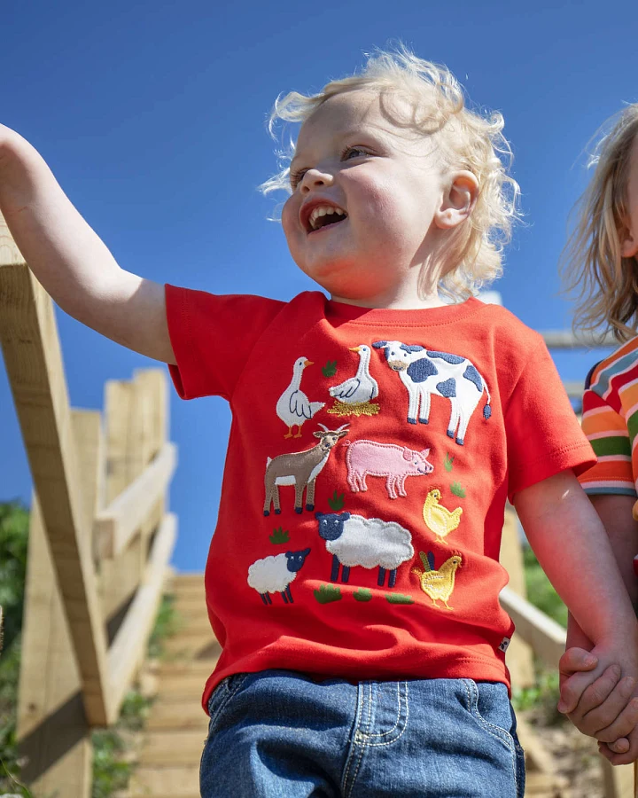 Frugi - T-Shirt "Farm" rot