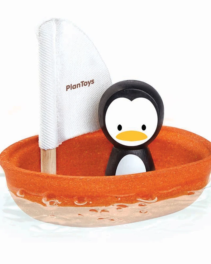 PlanToys - Badewannenspielzeug Segelboot Pinguin