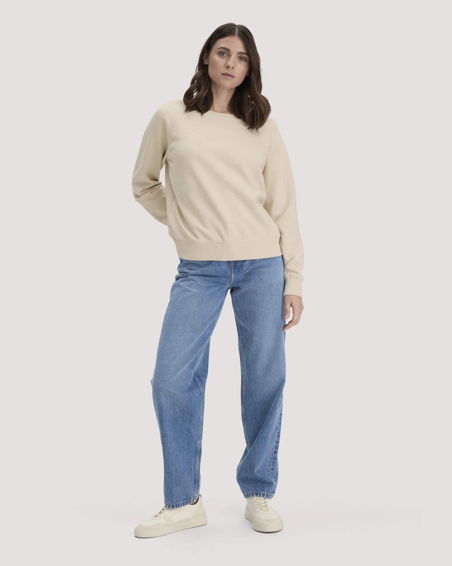 hessnatur Damen Sweatshirt Oversize aus Bio-Baumwolle - beige - Größe L – Ansicht 2