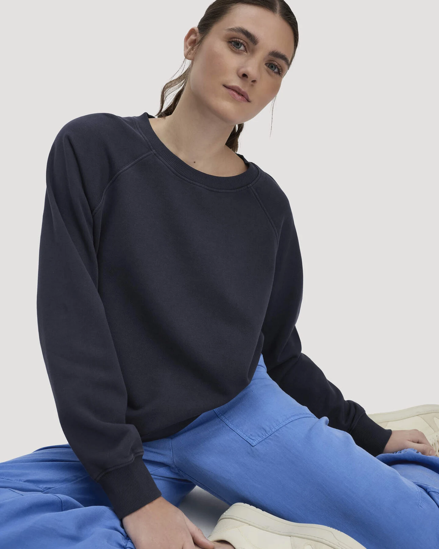 hessnatur Damen Sweatshirt Oversize aus Bio-Baumwolle - blau - Größe M – Ansicht 4