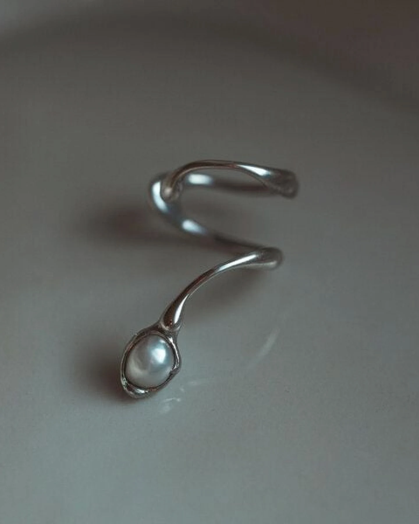 Nella & Sina Earcuff JANA Perle – Ansicht 3