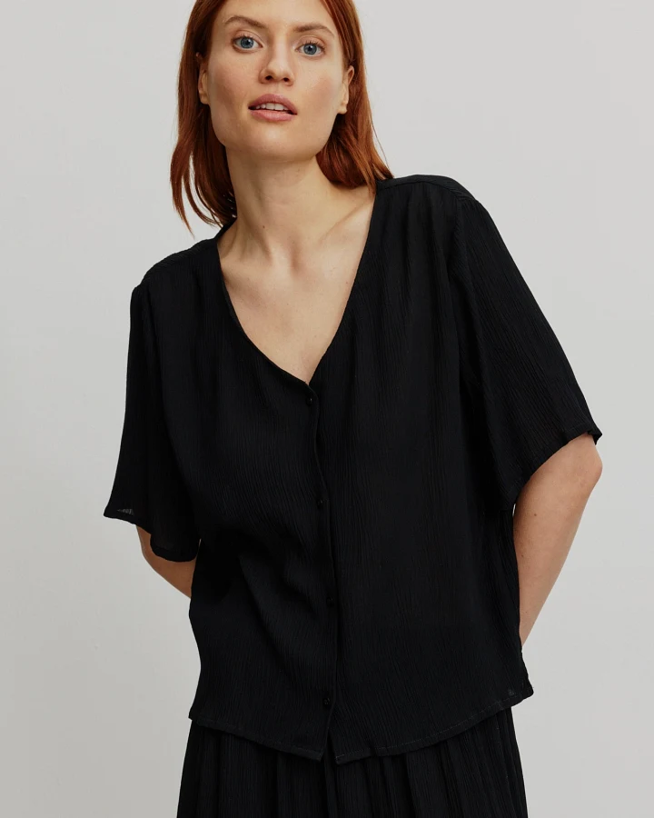 Recolution Damen vegan Bluse Spirea Schwarz