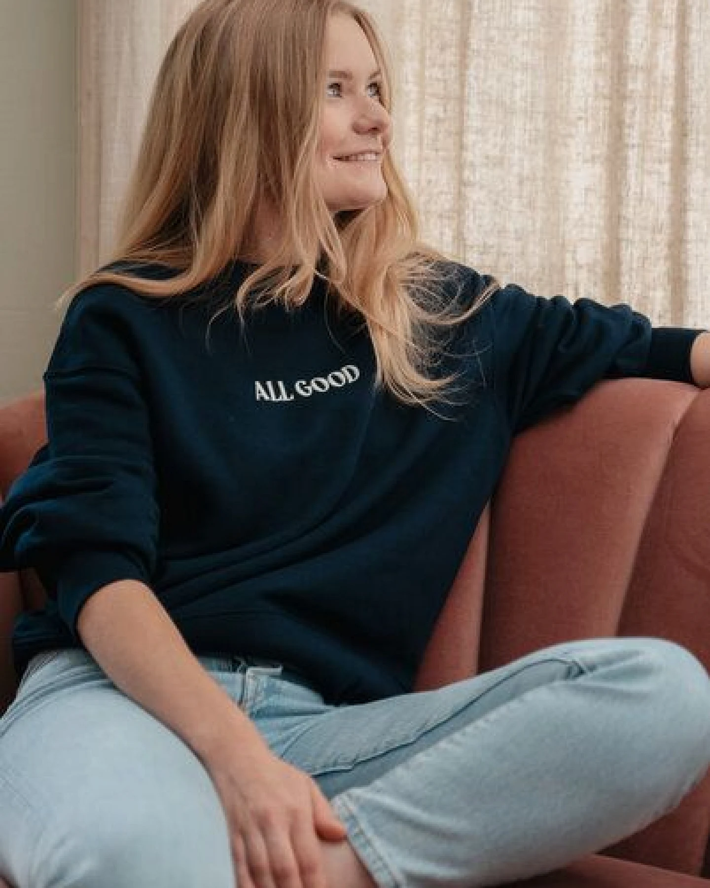 LITSCHI DESIGNS ALL GOOD SWEATER NAVY – Ansicht 3