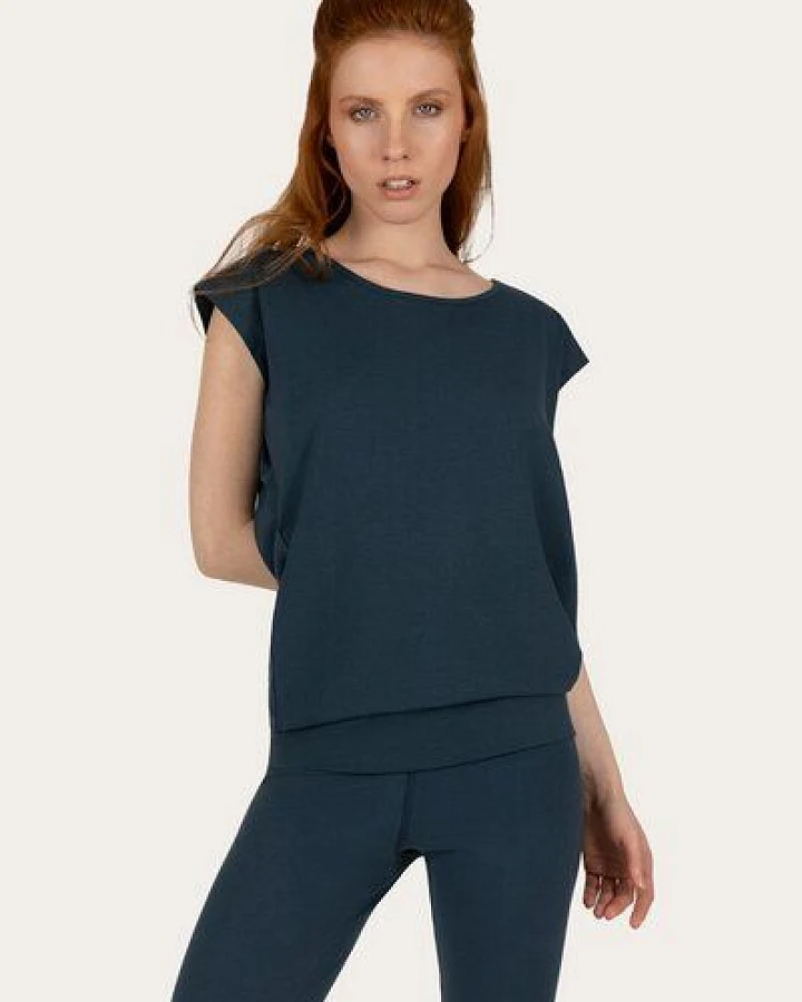 Blau