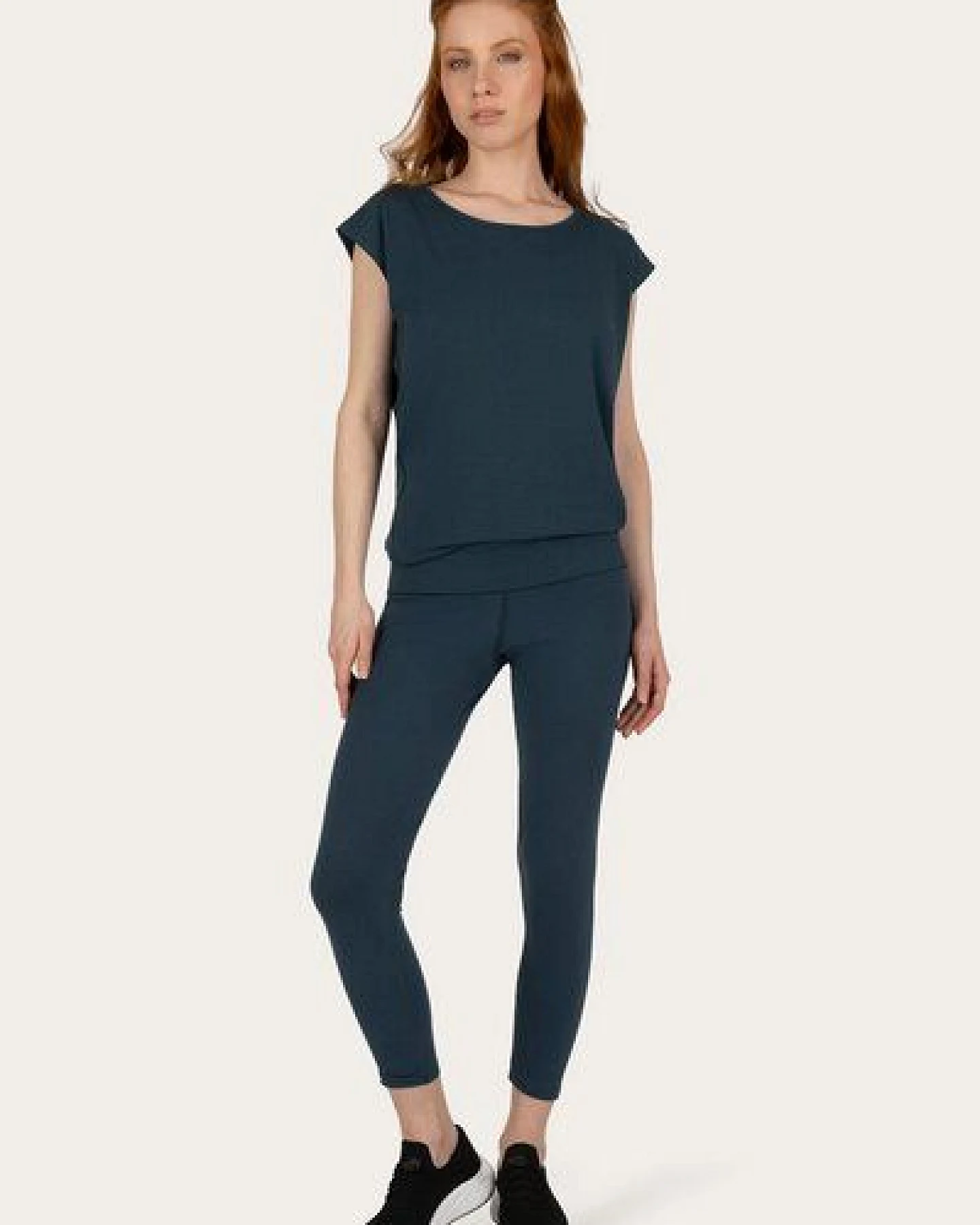 Urban Goddess Lockeres Asana-Yoga-Shirt – Ansicht 3