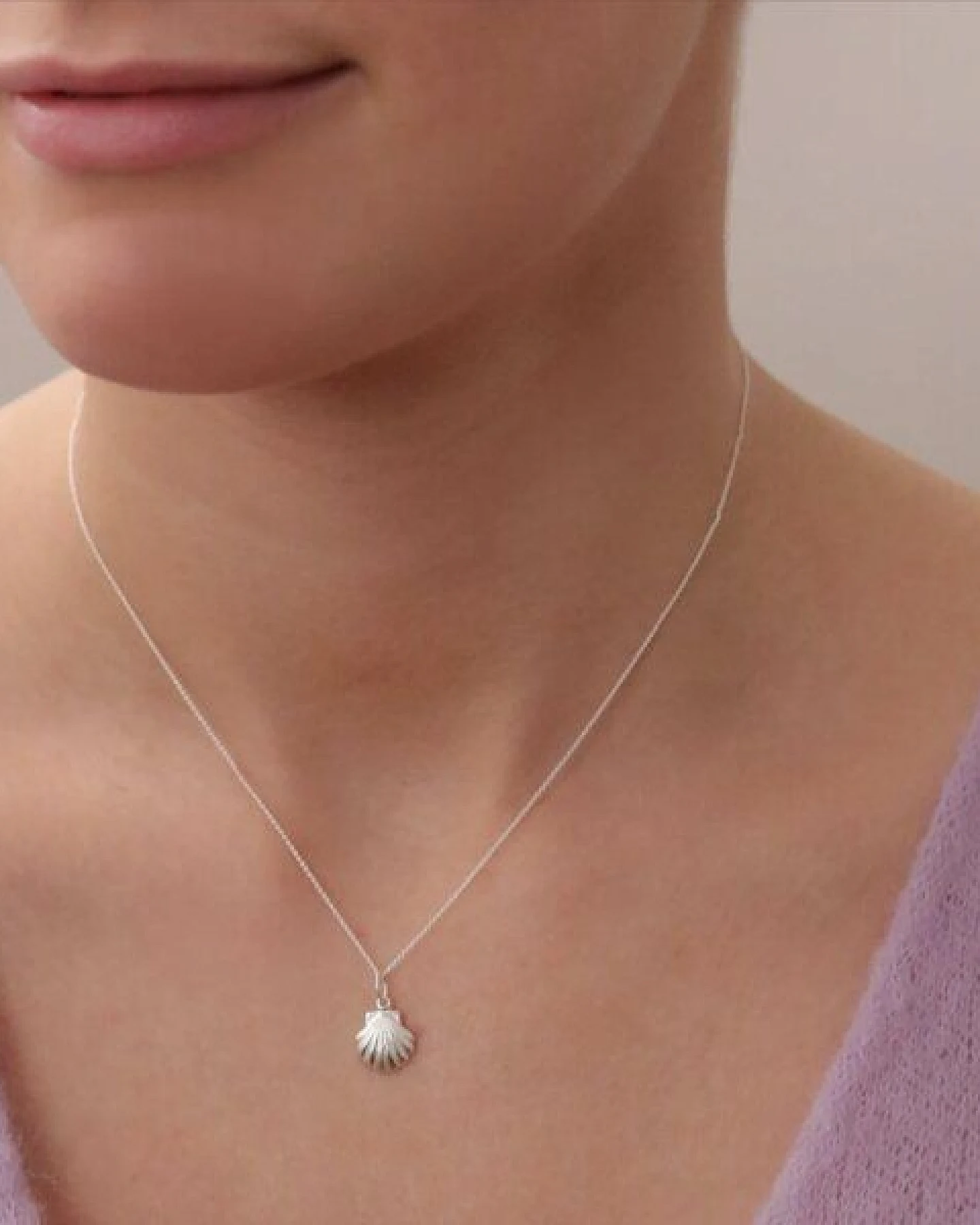 BELLYBIRD Jewellery Halskette - kleine Muschel, Anhänger/ Silber/ Silber vergoldet – Ansicht 4