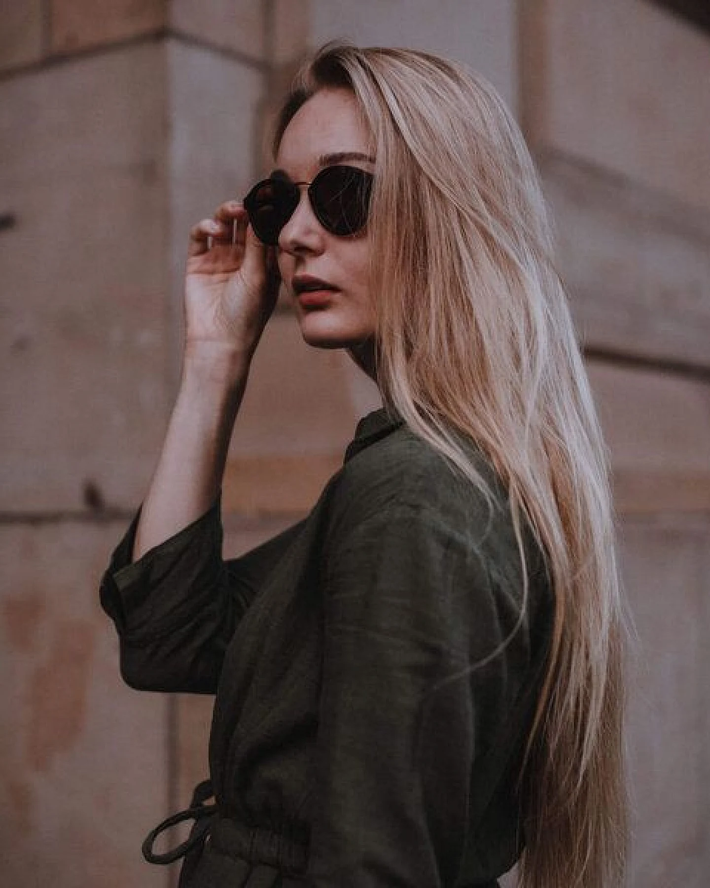TAKE A SHOT Runde Sonnenbrille aus Holz für Damen und Herren – Ansicht 4