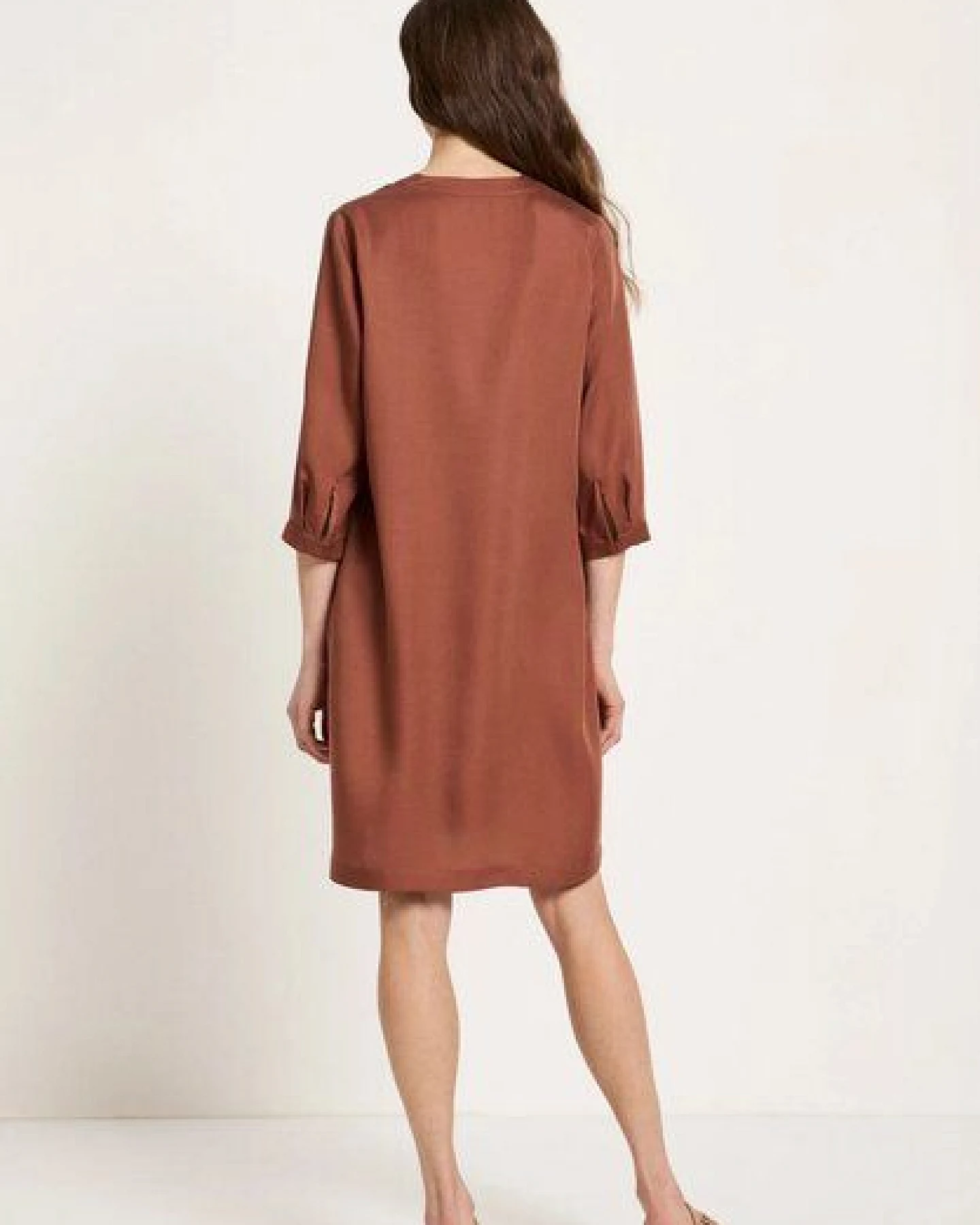 LANIUS Tencel Kleid mit V-Ausschnitt – Ansicht 4