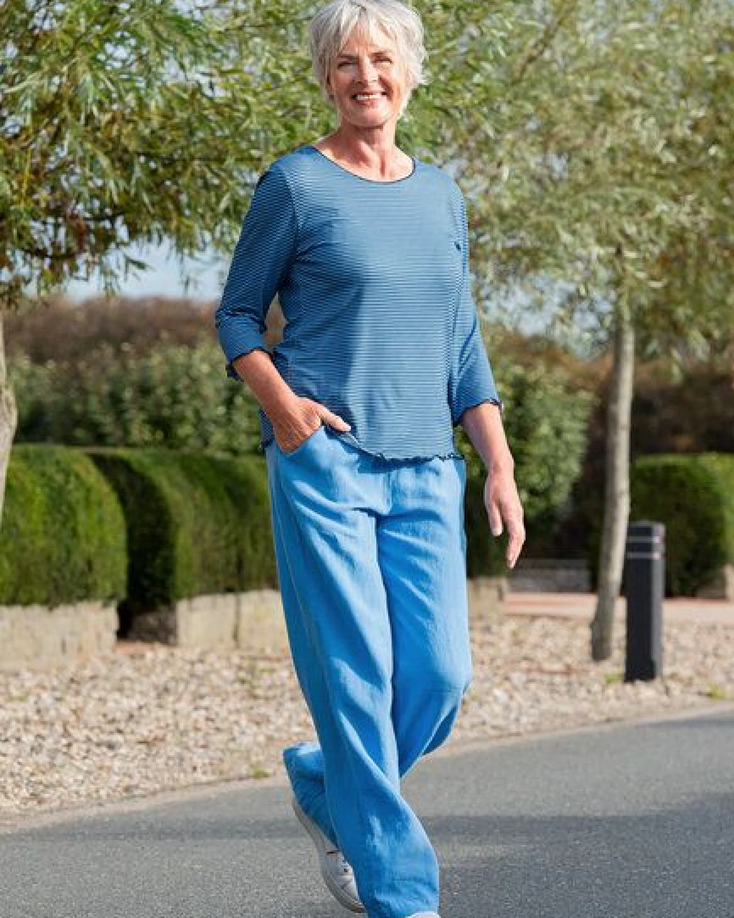 Heidekönigin weite Leinenhose – Ansicht 3