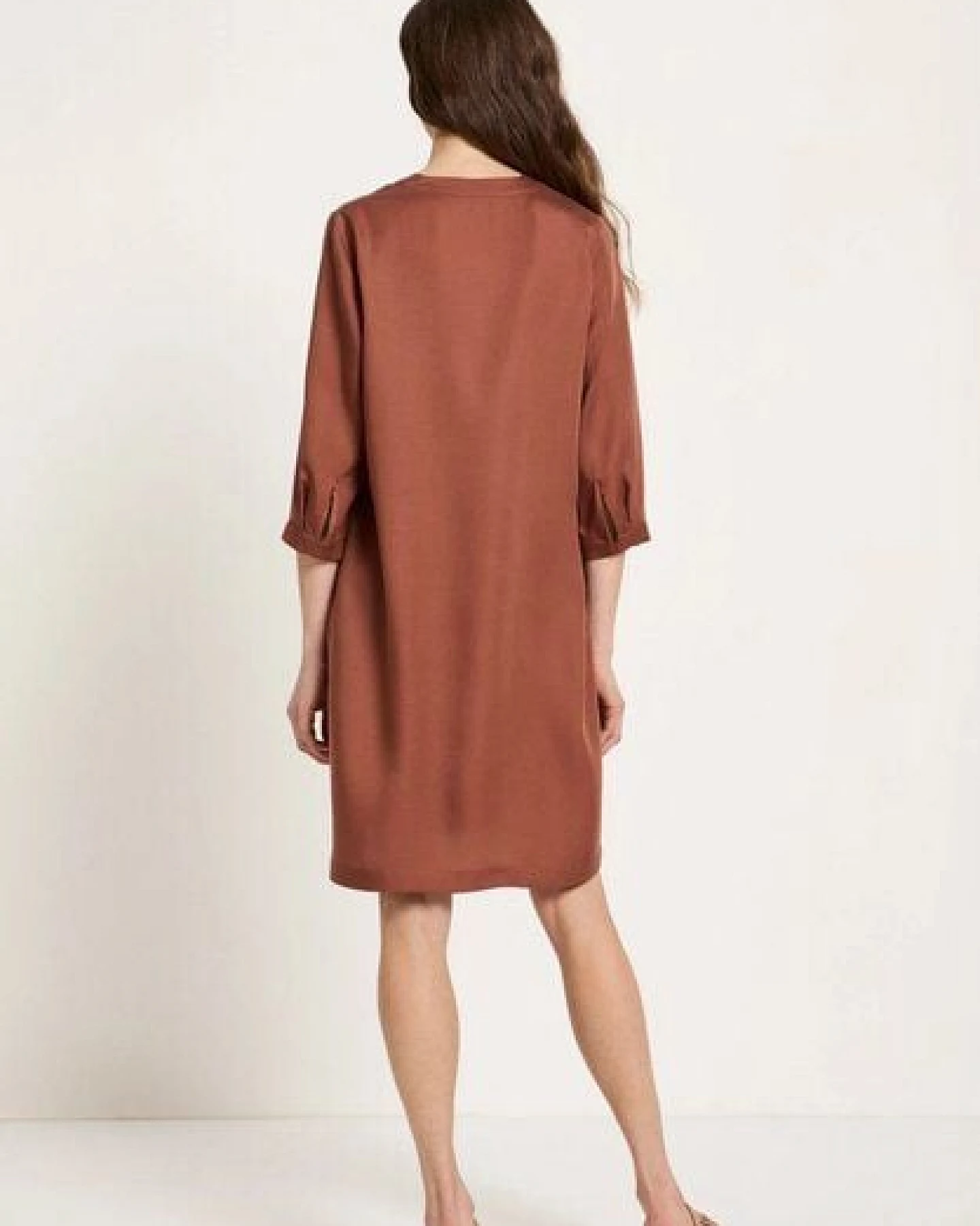 LANIUS Tencel Kleid mit V-Ausschnitt – Ansicht 4