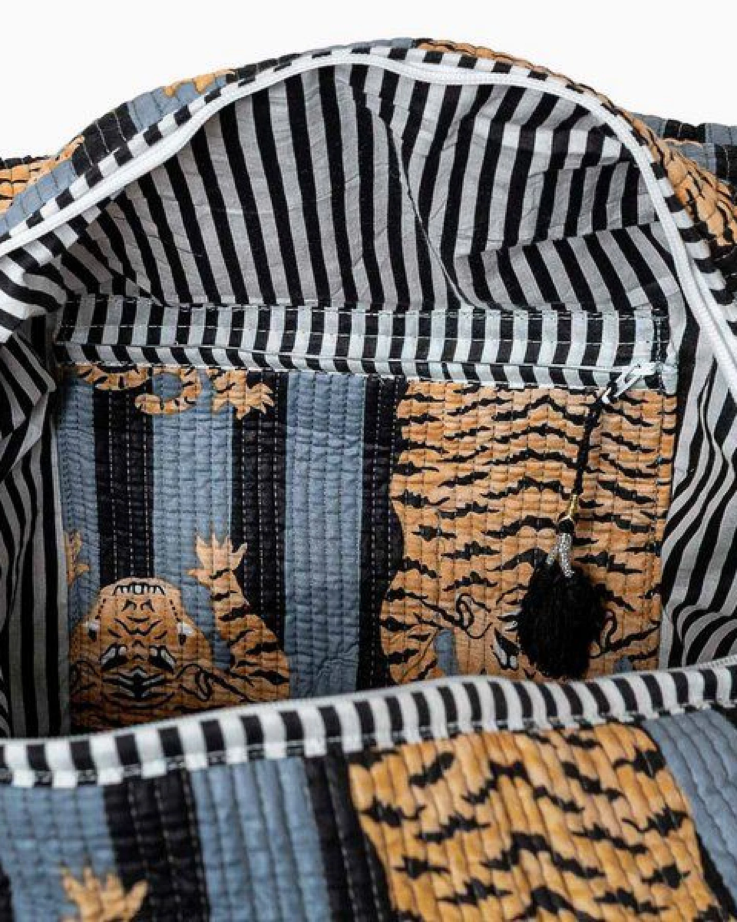 KIKOONI handgefertigte XXL Strand- und Reisetasche "K-BIG" – Ansicht 4