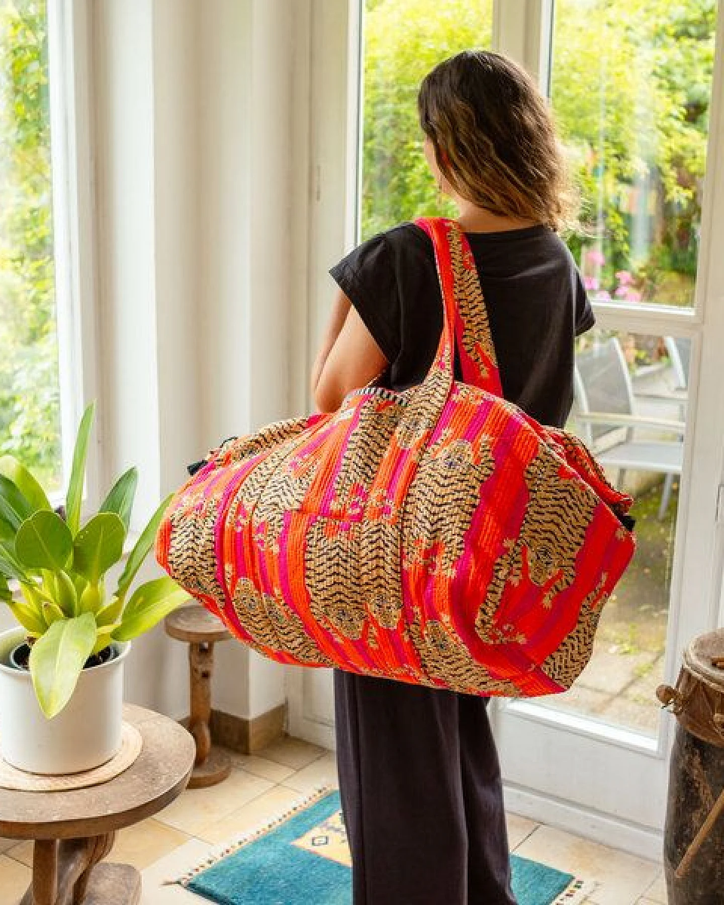 KIKOONI handgefertigte XXL Strand- und Reisetasche "K-BIG" – Ansicht 3