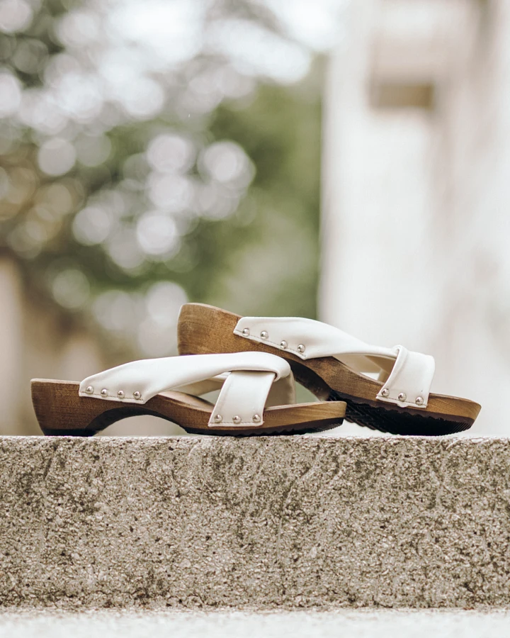 AGAZI Damen vegan Clogs Take Me To Tokyo In Beige