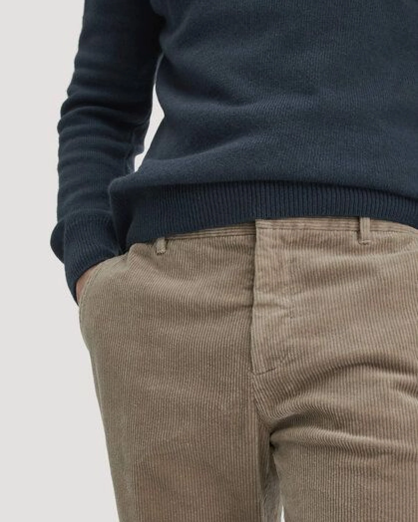 hessnatur Cordhose LENN Regular aus Bio-Baumwolle – Ansicht 2