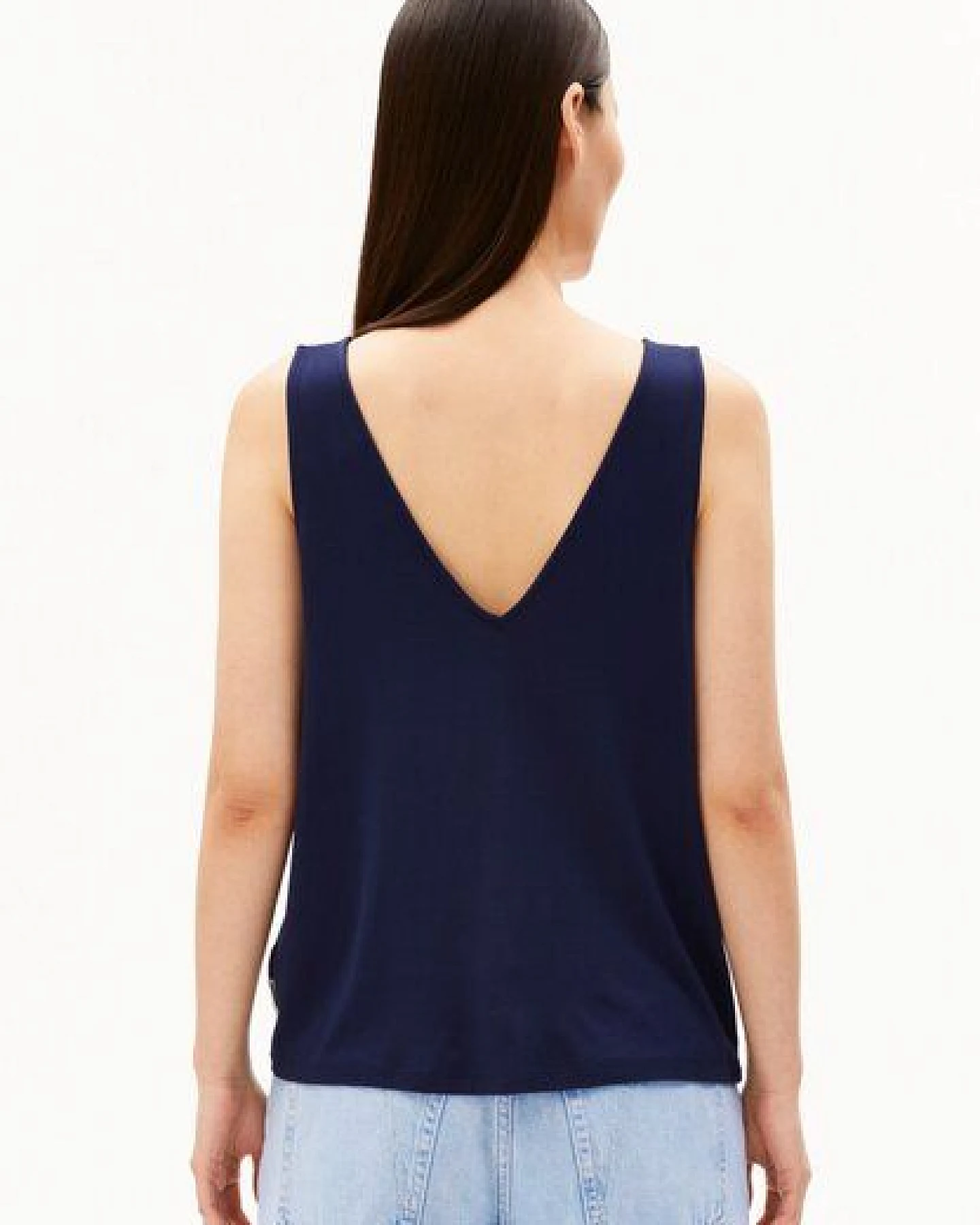 ARMEDANGELS V-NECK Damen LENZING ECOVERO Viskose Mix – Ansicht 2