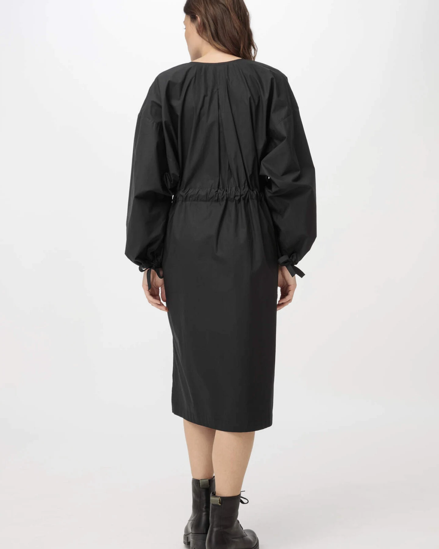 hessnatur Damen ZERO WASTE Kleid aus Bio-Baumwolle - schwarz - Größe 1size – Ansicht 4