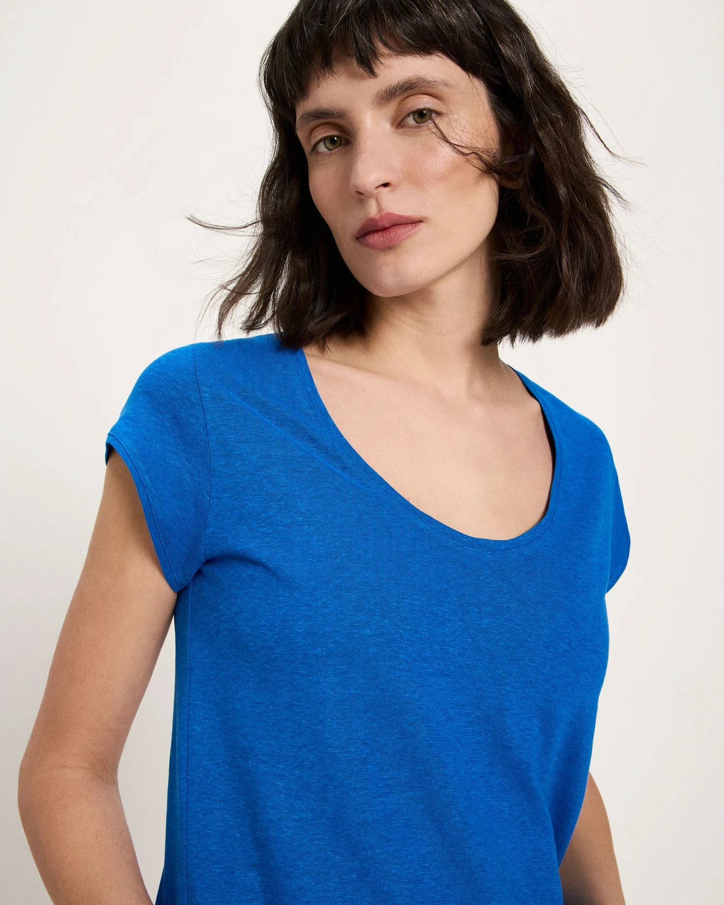 Shirt mit tiefem Ausschnit (OCS) – Ansicht 3