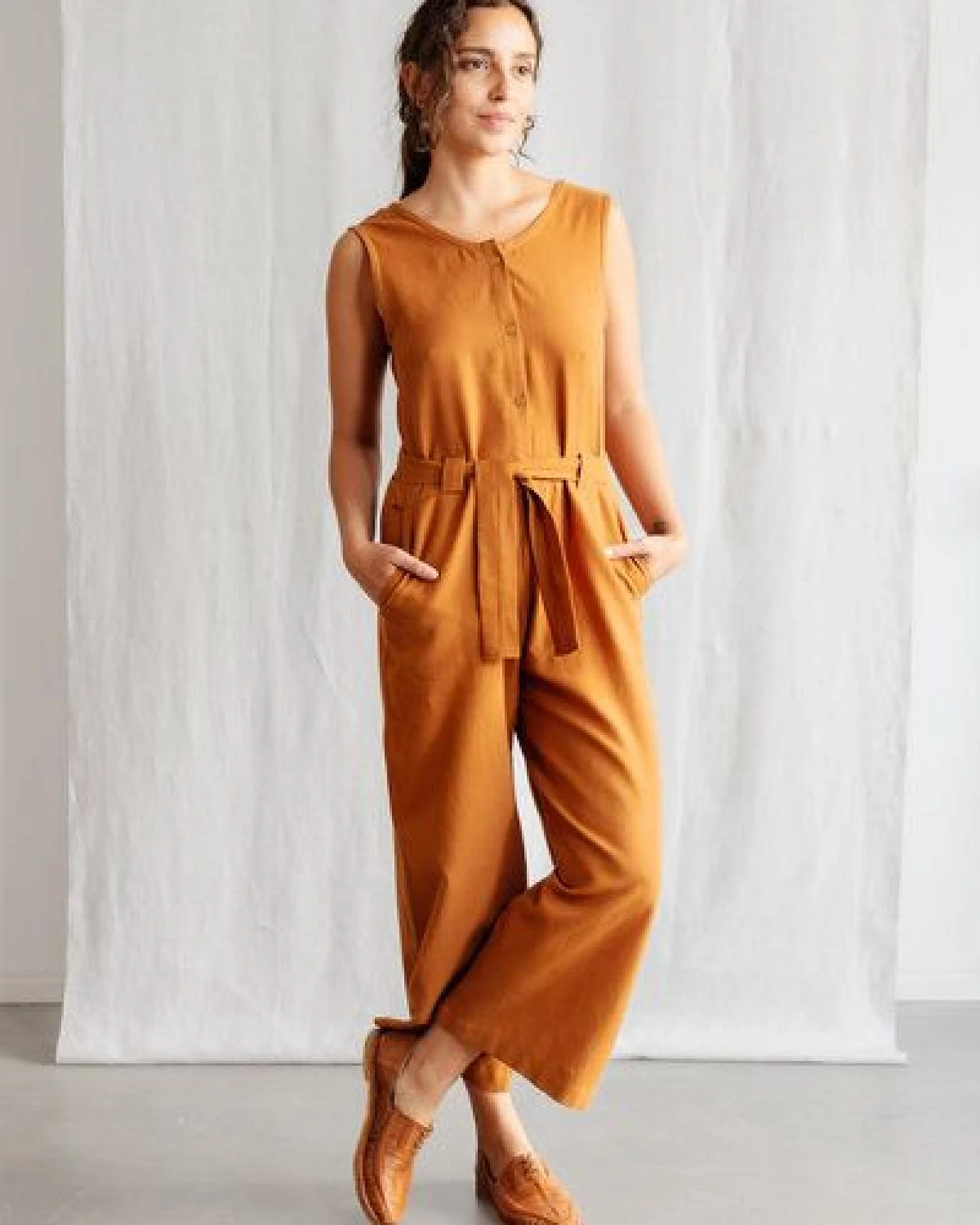 Jyoti - Fair Works Baumwoll Jumpsuit Daksha – Ansicht 2